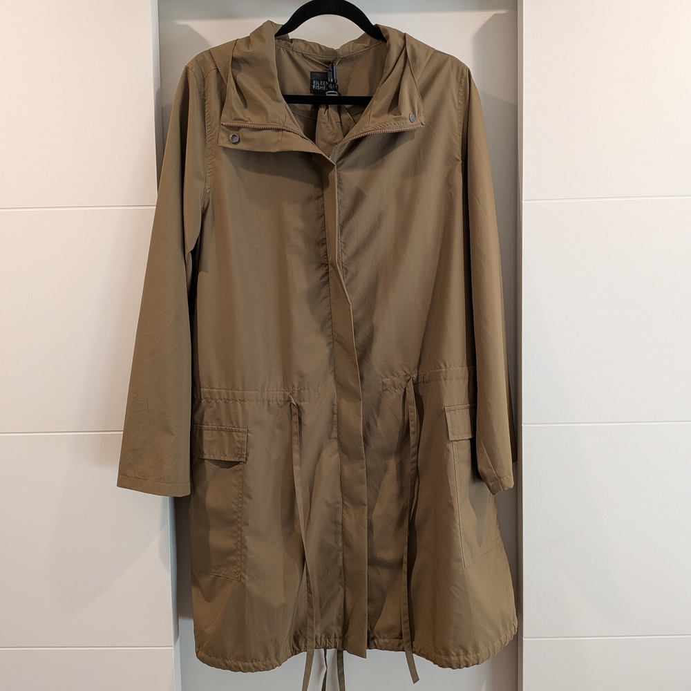 Women's Tan Hooded Jacket